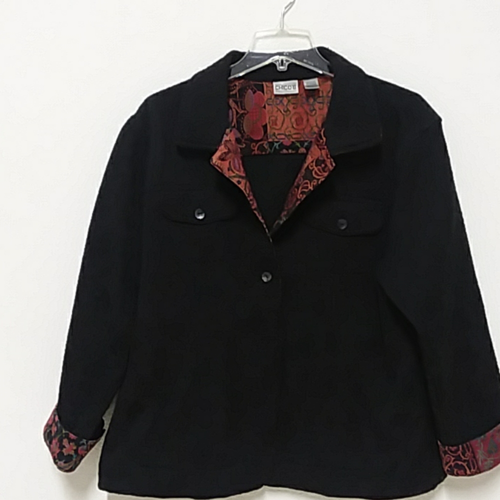 Chicos women's jacket 23inches pit to pit 25inches